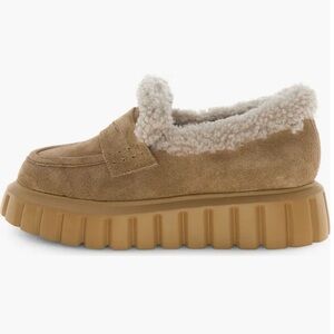 NWT Voile Blanche Grenelle Genuine Shearling & Suede Platform Loafer - Size 38